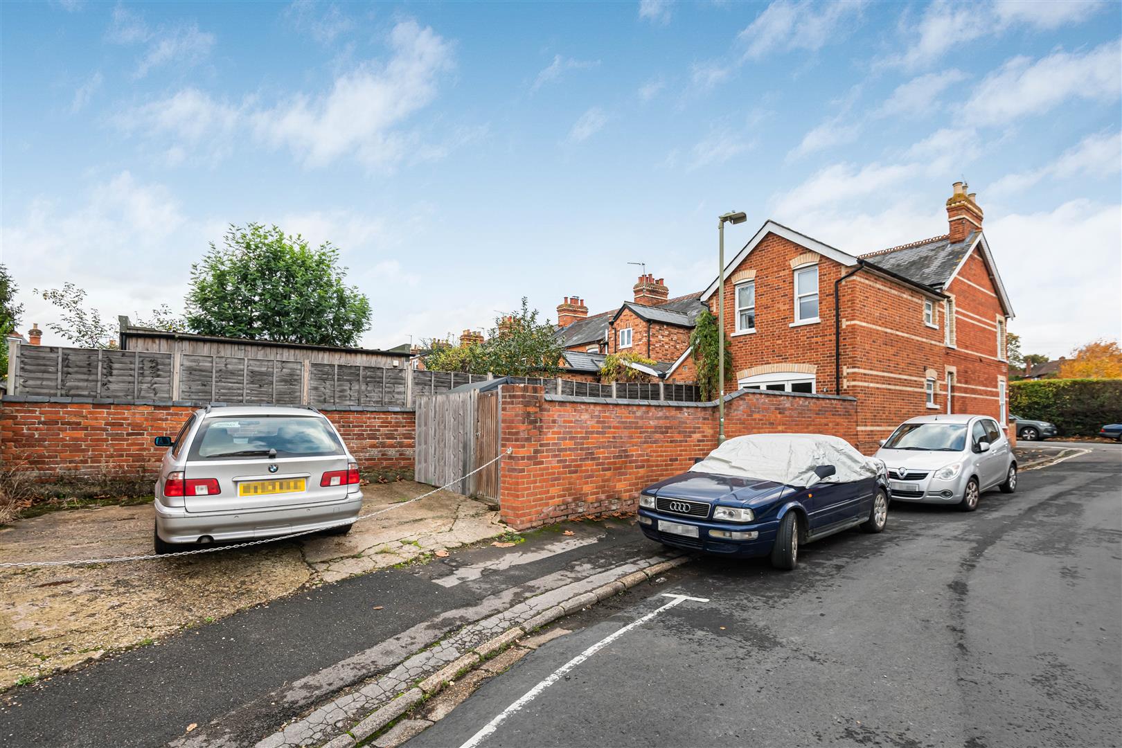 4 bed property in Harpsden Road, Henley-On-Thames